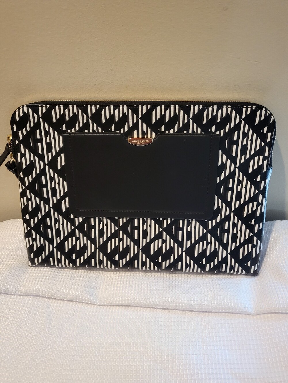 Henri Bedel Monochrome Geometric Large Zip Pouch